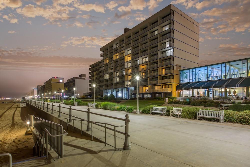 Coastal Hotel & Suites Virginia Beach - Oceanfront Extérieur photo