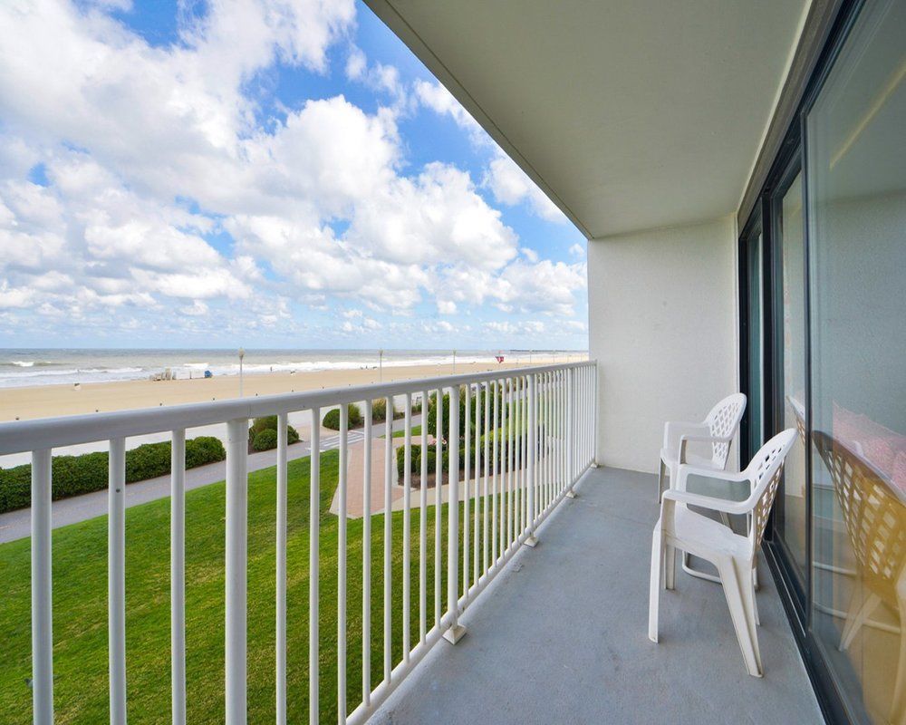 Coastal Hotel & Suites Virginia Beach - Oceanfront Extérieur photo