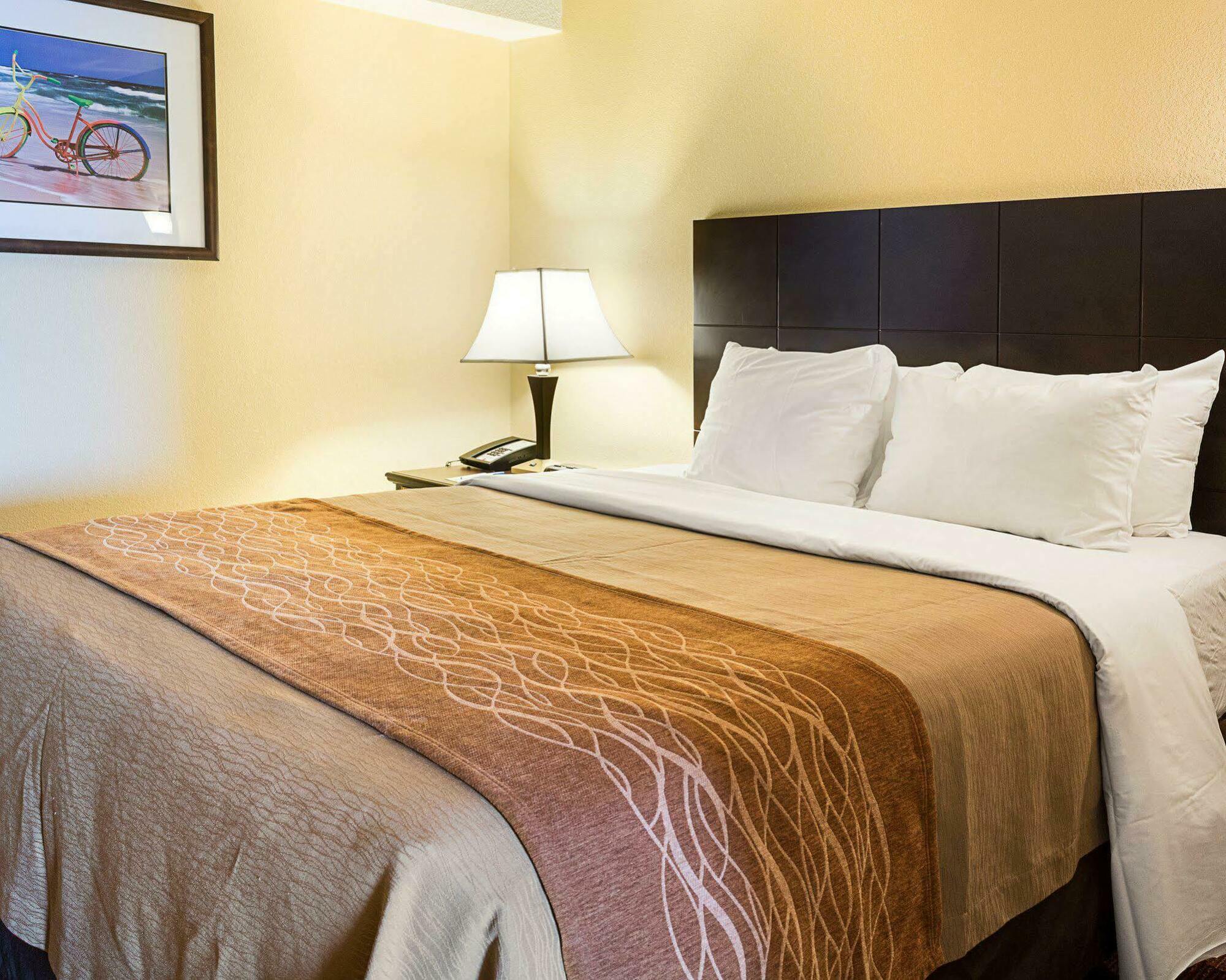 Coastal Hotel & Suites Virginia Beach - Oceanfront Extérieur photo